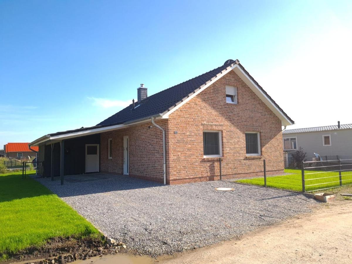Haus Kuestenbrise - Urlaub Mit Hund An Der Kueste Mit Eigenen Garten, Sauna Und Gemuetlichen Kaminfeuer Schweiburg Buitenkant foto